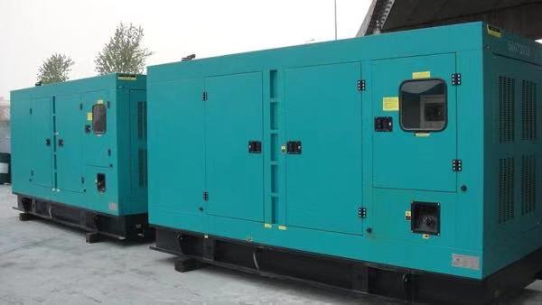 四川康明斯400kw大型柴油二手发电机组