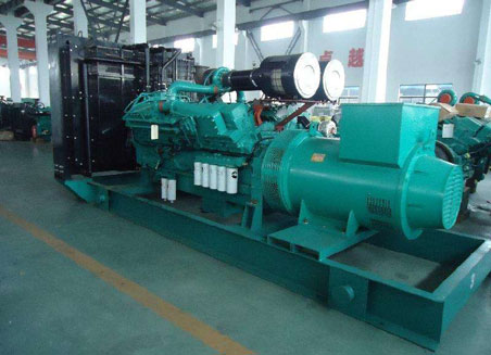 四川800kw康明斯柴油发电机组